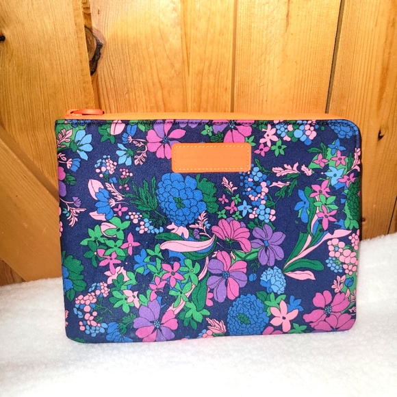 Marc By Marc Jacobs Floral Neoprene Zippered Pouch - Picture 1 of 9